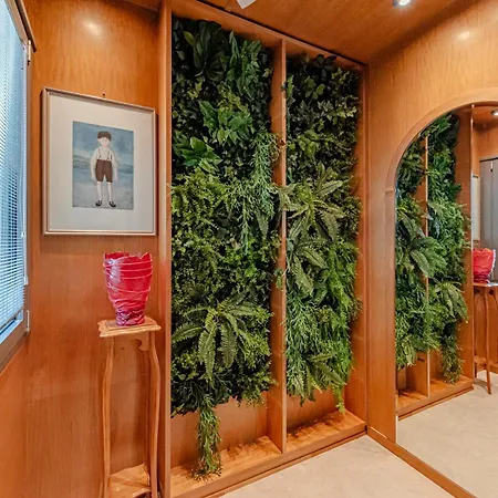 Saint John Gallery Apartment